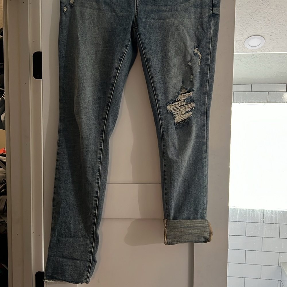 boyfriend fit Judy blue jeans.